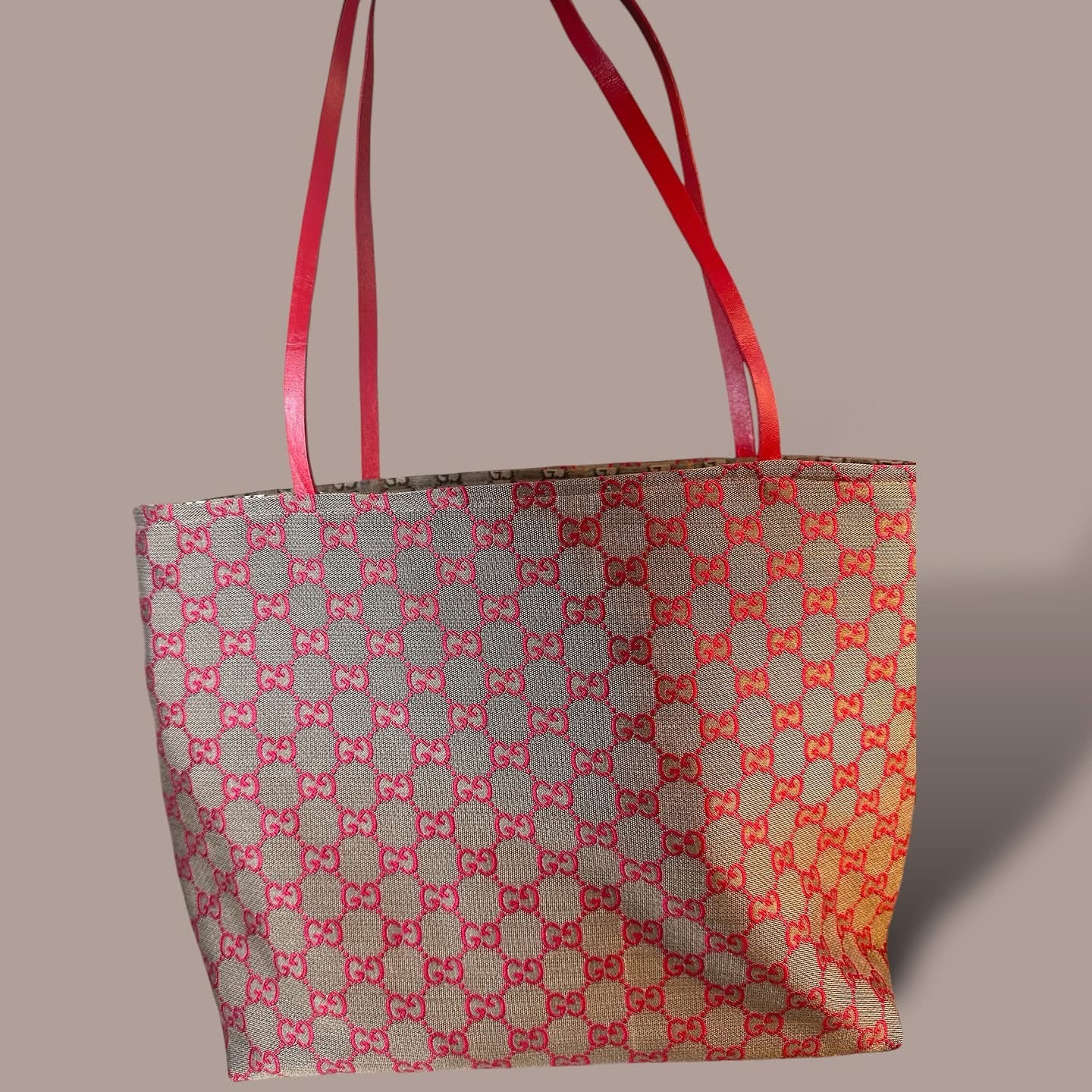 Mamacita Reversible Tote – Red & Tan GG Edition