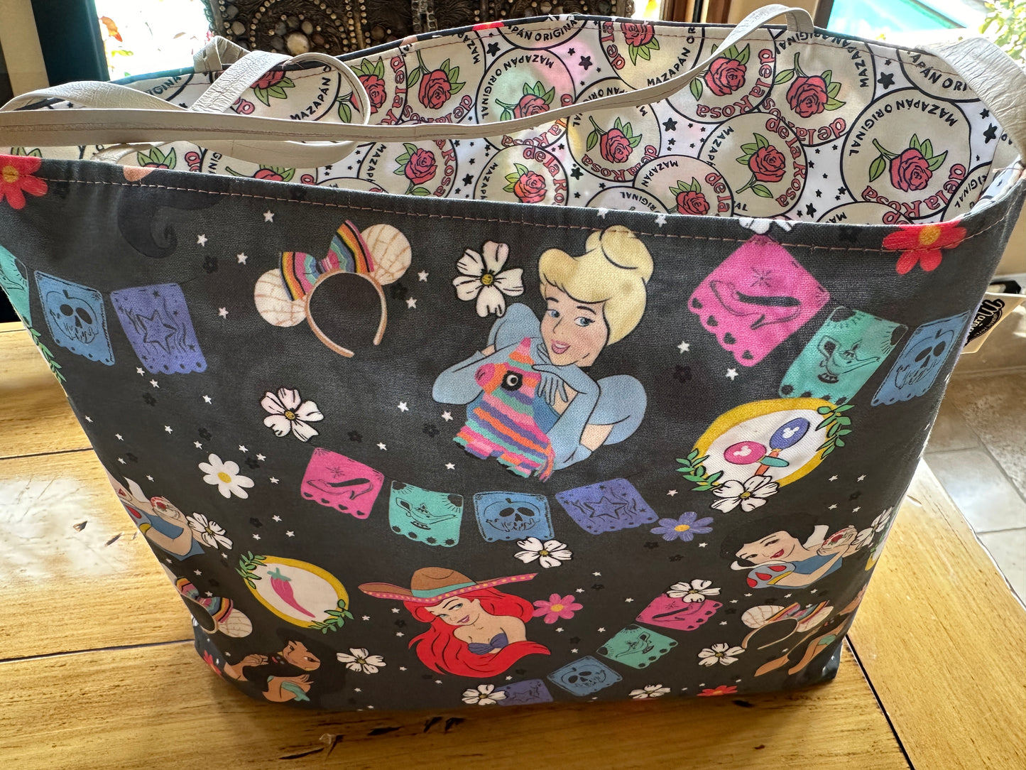 Princess y Cultura Tote