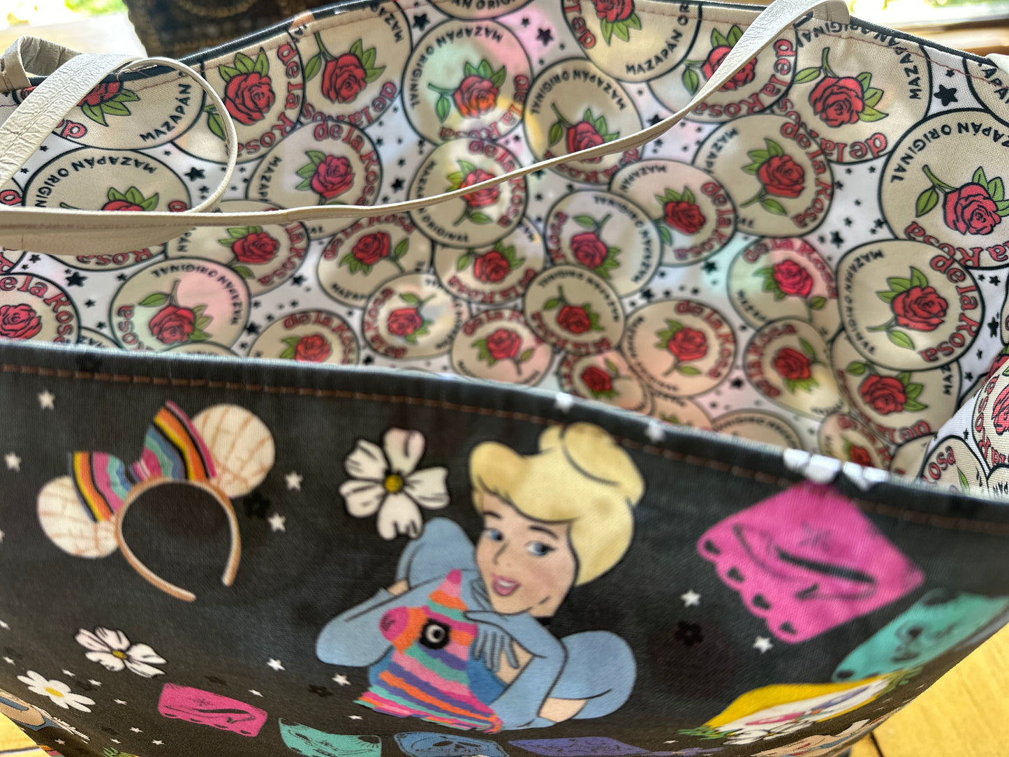 Princess y Cultura Tote